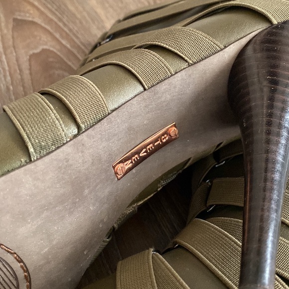 Steve Madden army green booties sz 10 - Picture 9 of 12